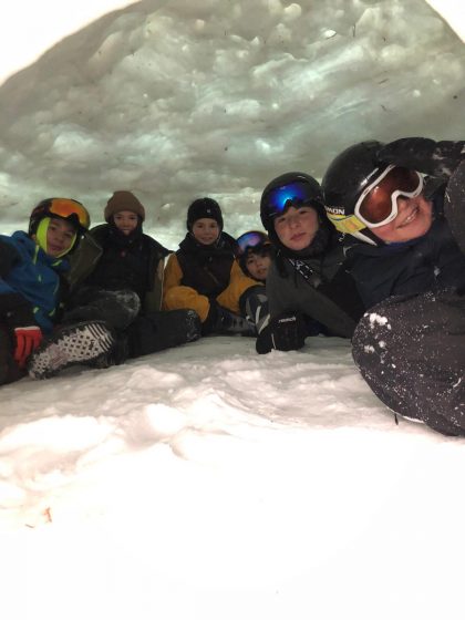 CSFR_Snowboard_Igloo